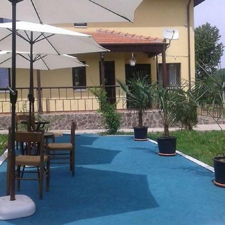 Hotel Pensiunea Casa Vanatorului Oteleni Exteriér fotografie