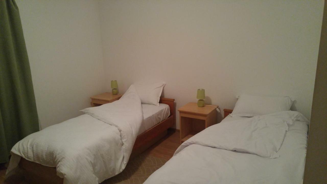 Hotel Pensiunea Casa Vanatorului Oteleni Exteriér fotografie